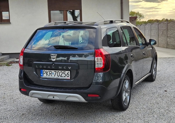 Dacia Logan cena 33300 przebieg: 121000, rok produkcji 2019 z Krotoszyn małe 326